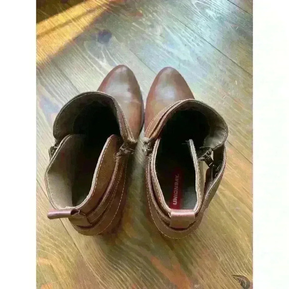 UnionBay Womens Teddy Whiskey Fashion Bootie in Brown,sz 7.5 - Picture 12 of 13